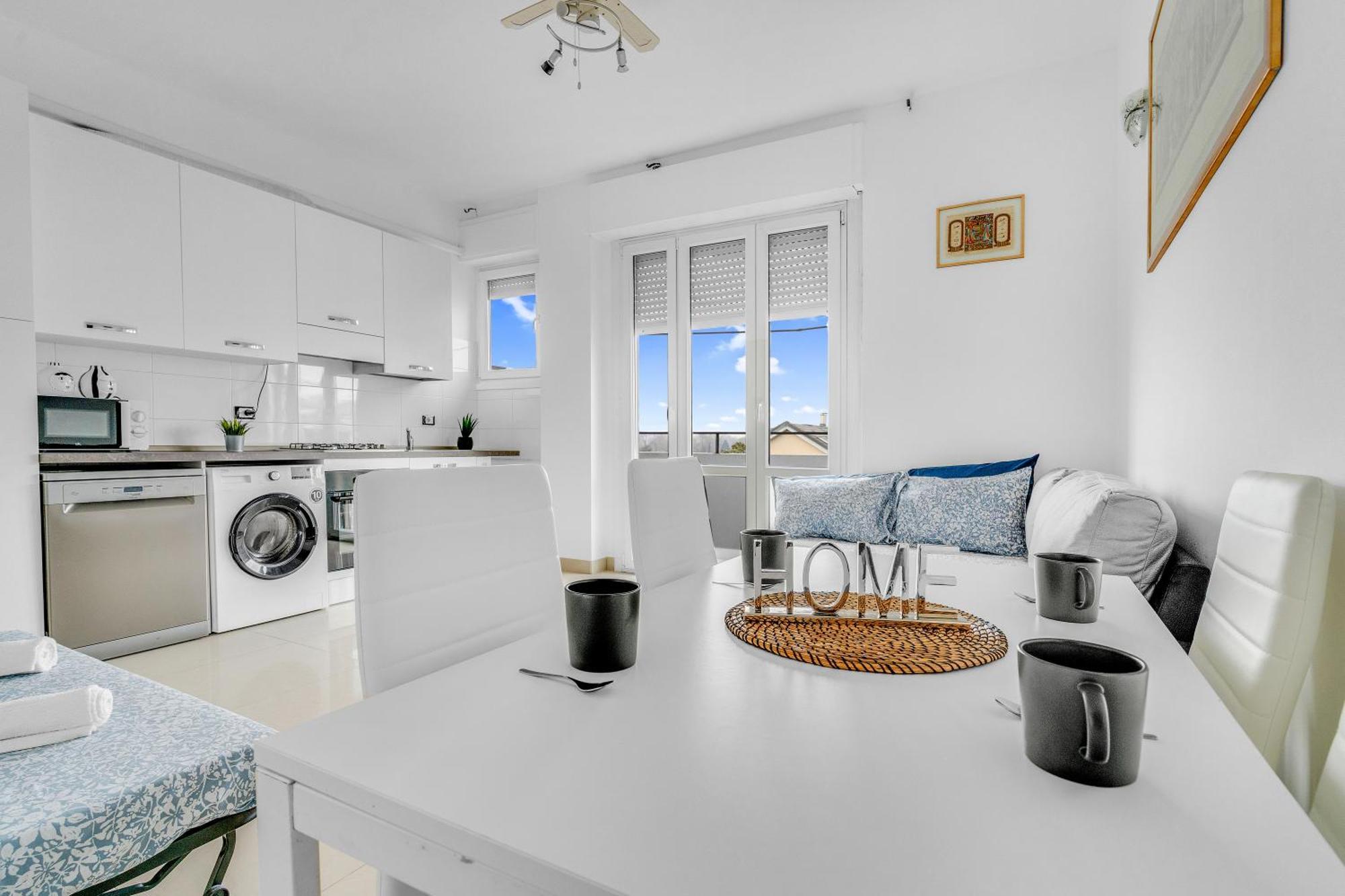 Rog27-Large Apartment With Transport Close To Home- Milánó Kültér fotó