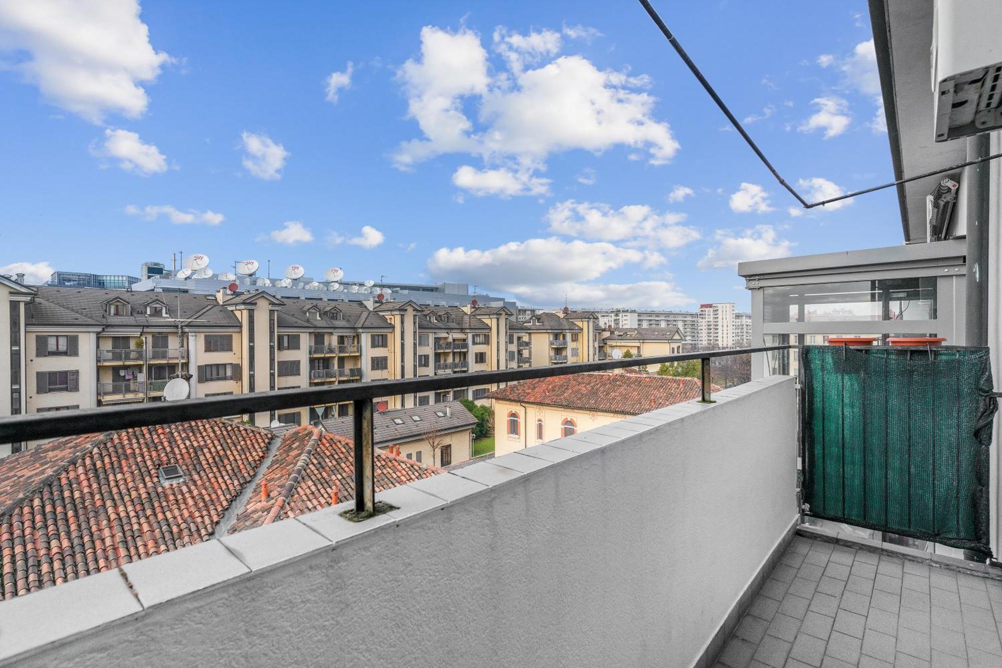 Rog27-Large Apartment With Transport Close To Home- Milánó Kültér fotó